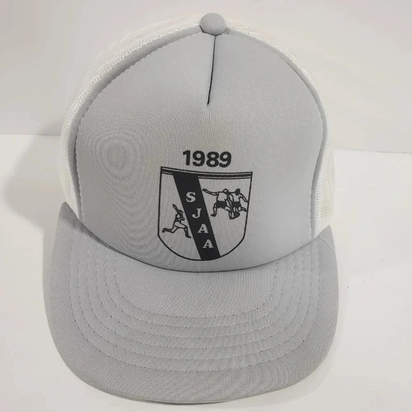 1989 San Juan Alumni Association Mens Gray/White Mesh Snapback Trucker Hat. - Picture 1 of 7